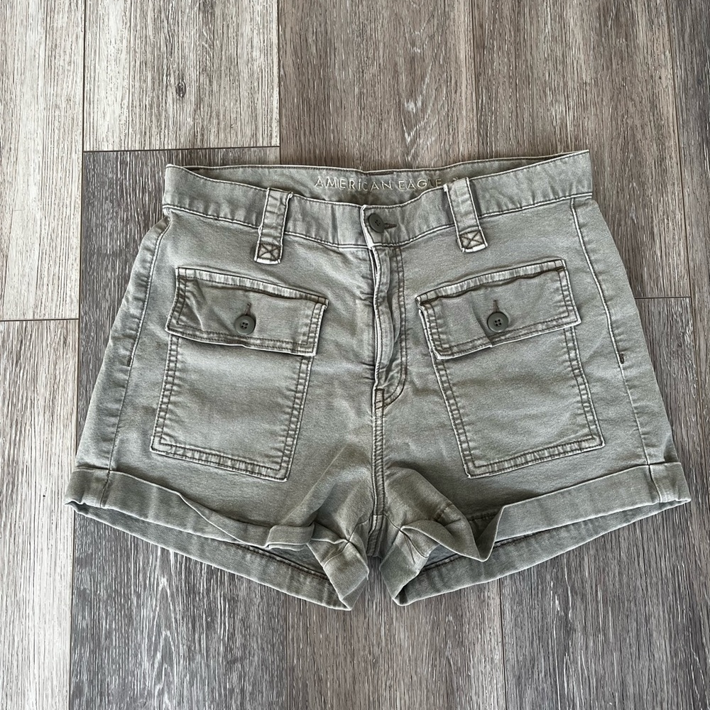 American Eagle Outfitters Green Cargo Shorts